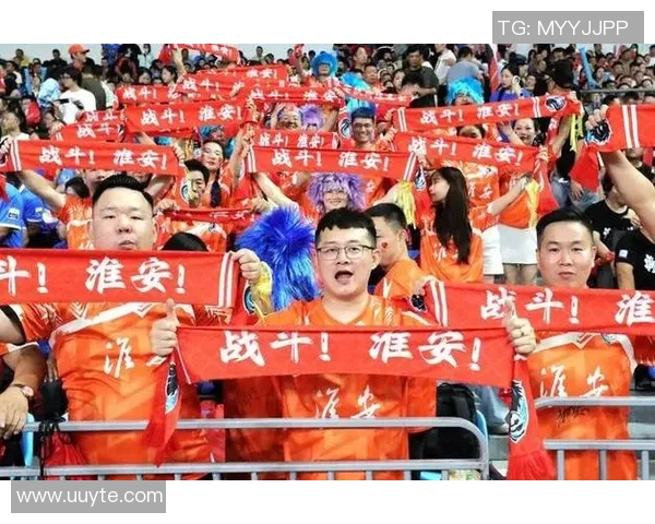 魔炙足球引领潮流新风尚球迷热情高涨共赴激情盛宴